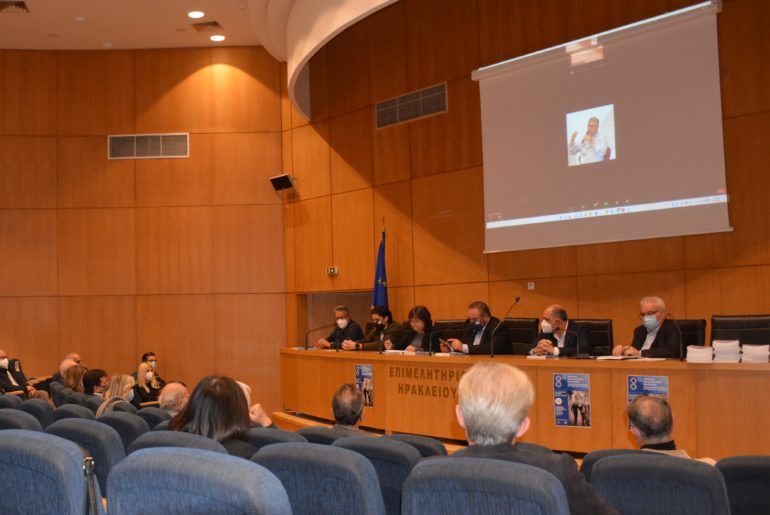 Παρουσιάστηκε το βιβλίο υγειονομικών πρωτοκόλλων για την  πανδημία
